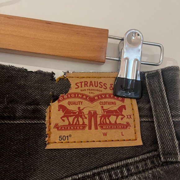 Levi's 501 Distressed Black Jeans - Picture 4 of 7